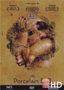 Фарфоровая кукла